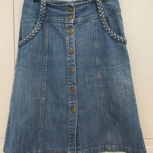 H&M Denim Skirt Women’s Size 4.